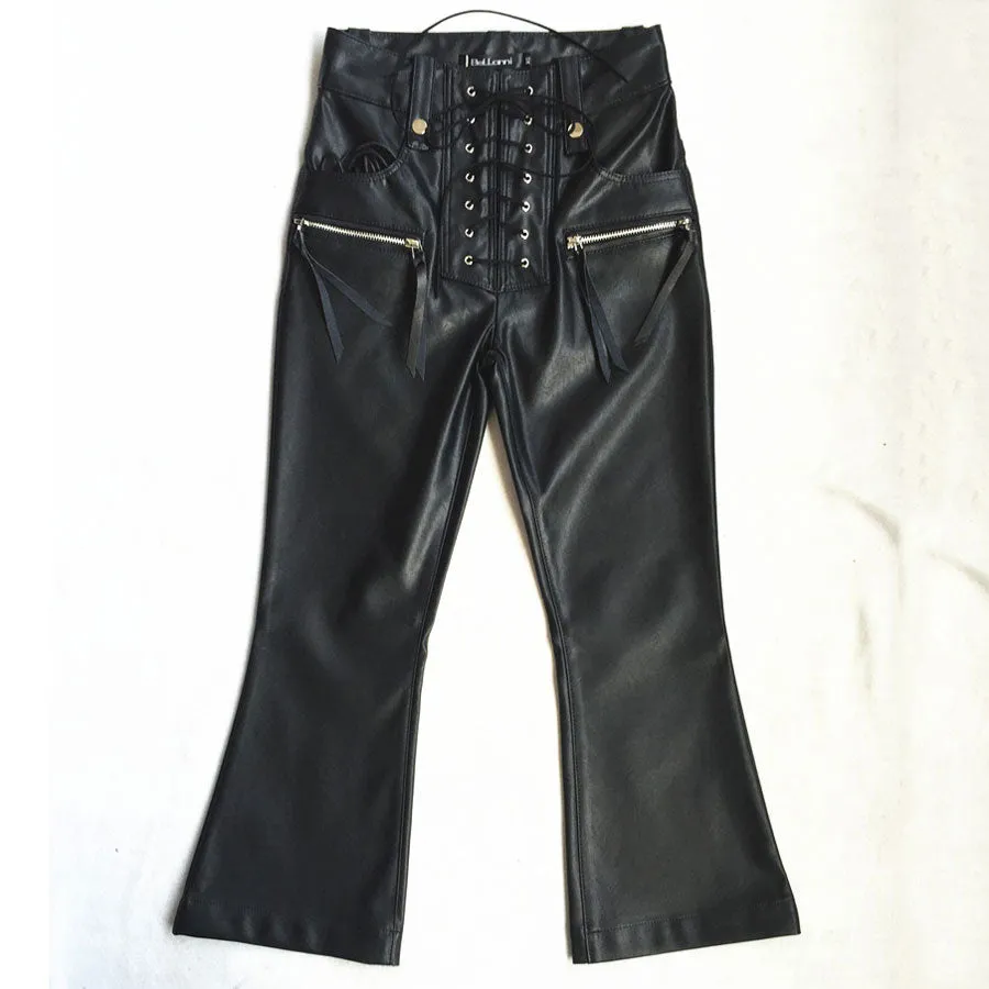 AKIRA: Coole Flare Faux Leder Pants