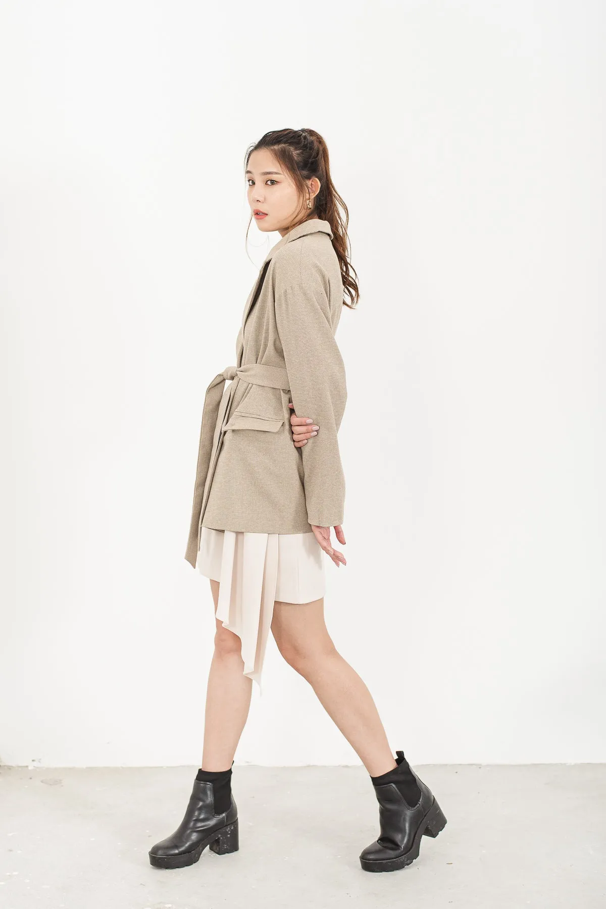 Asymmetry Cut Skirt