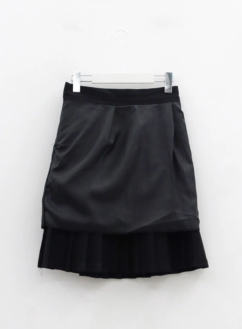 Basic Pleated Midi Skirt OS02