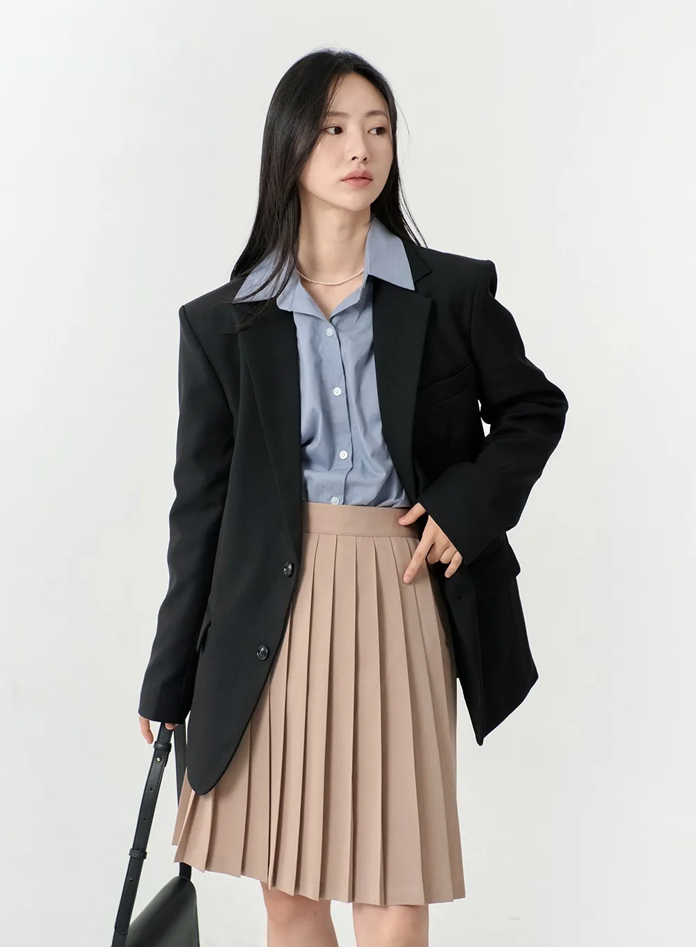 Basic Pleated Midi Skirt OS02