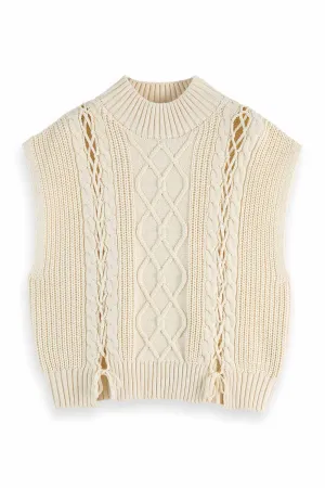 CABLE STITCH SWEATER VEST