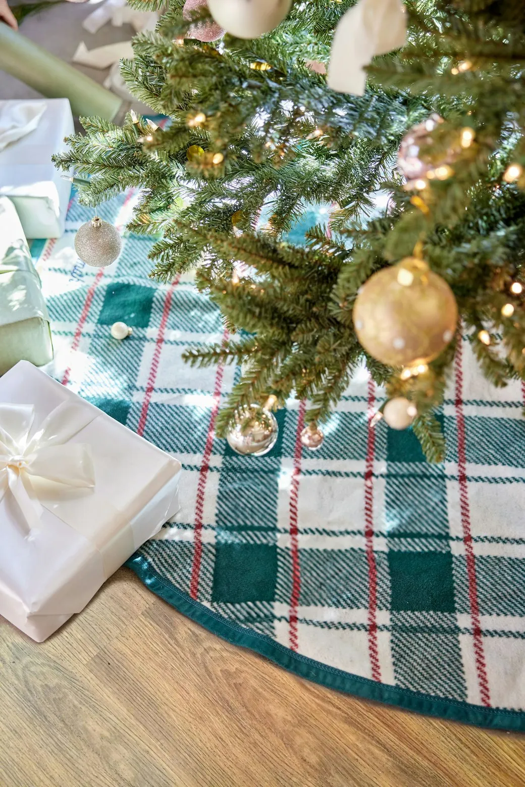 Christmas Check Tree Skirt