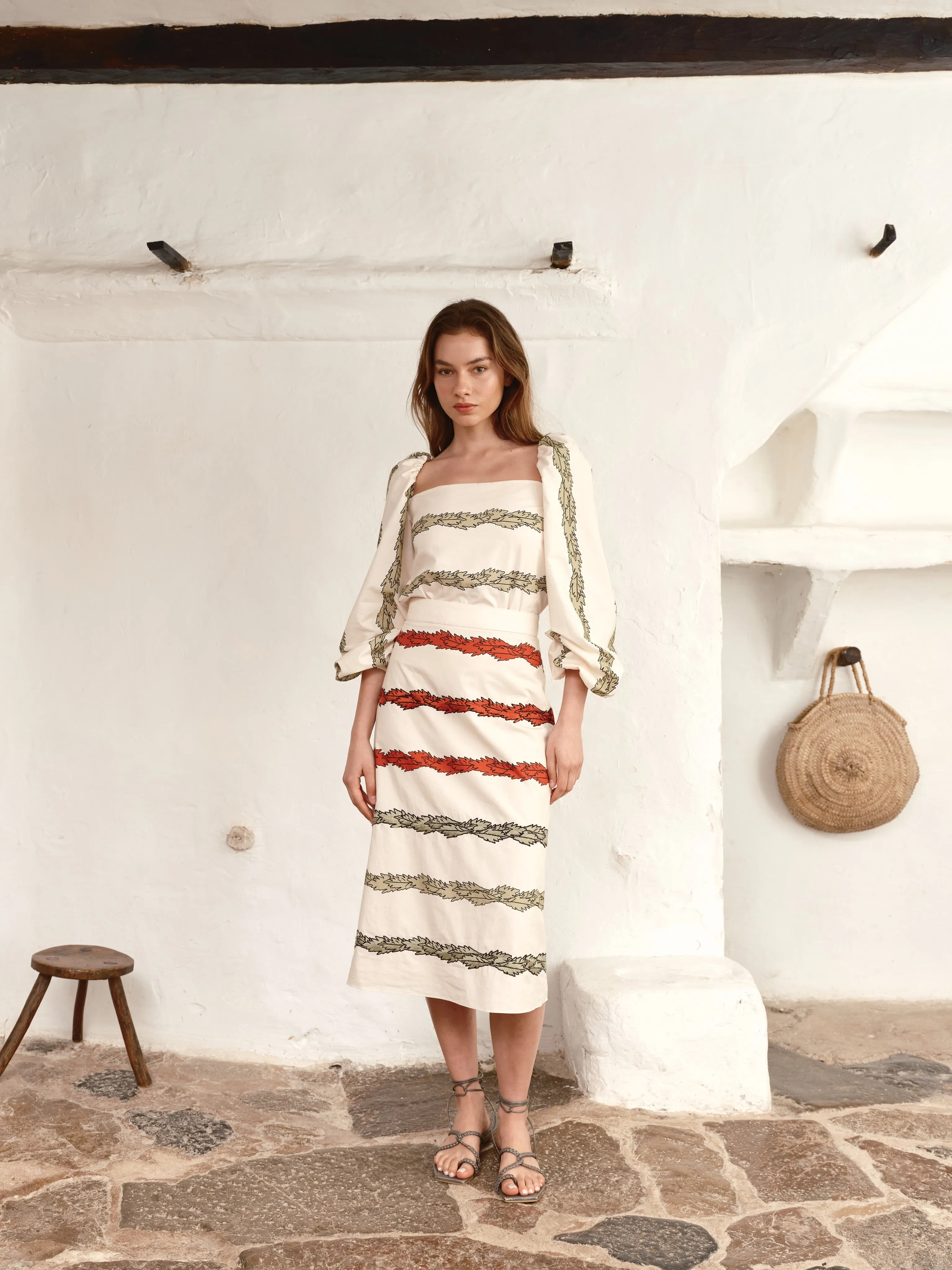 El Carmen Embroidered Cotton Midi Skirt / Ivory Striped Helechos