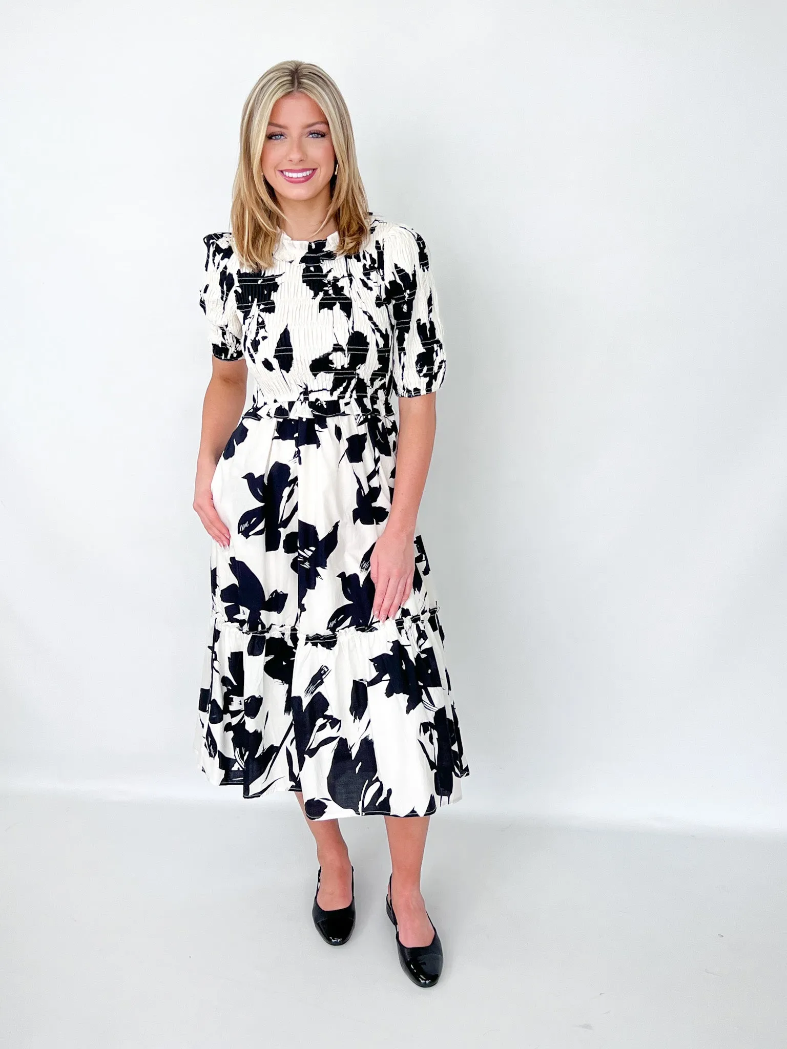 Ella - Black & White Floral Smocked Midi Dress