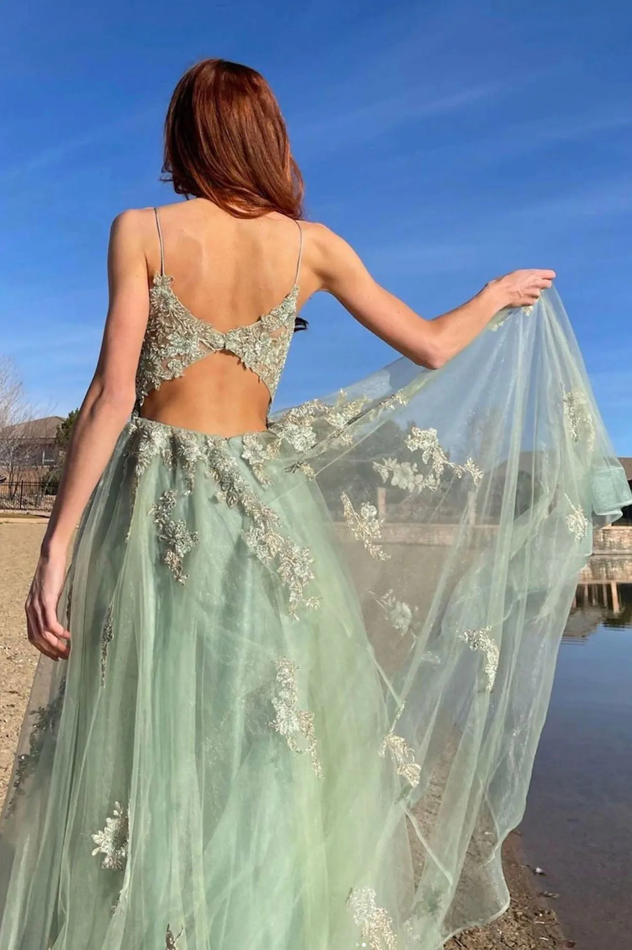 Green Spaghetti Strap Lace Long Prom Dress, A-Line V-Neck Formal Evening Dress