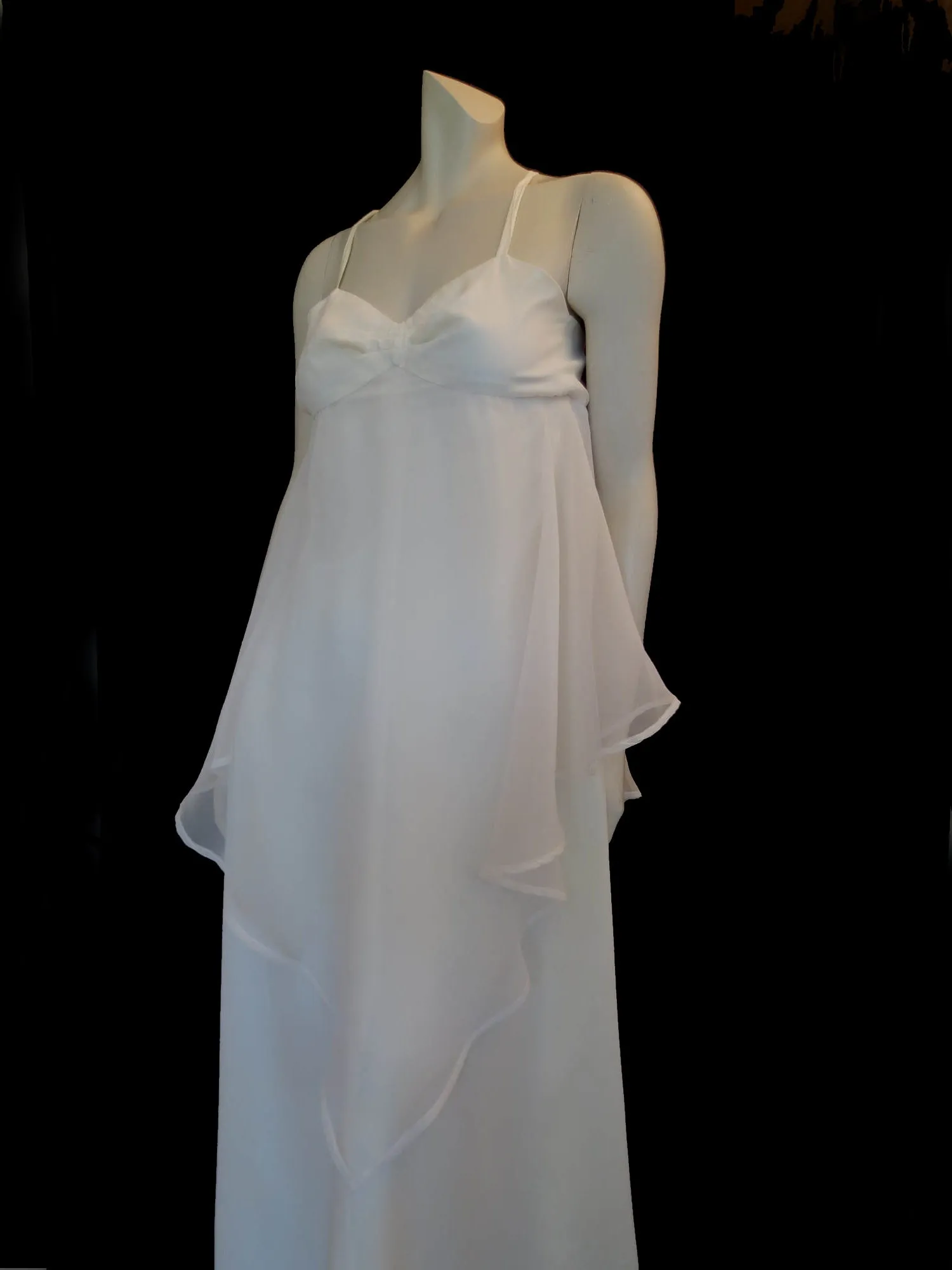 Ivory Chiffon Evening Gown With Handkerchief Layer - 1970s - Bust 86 cm