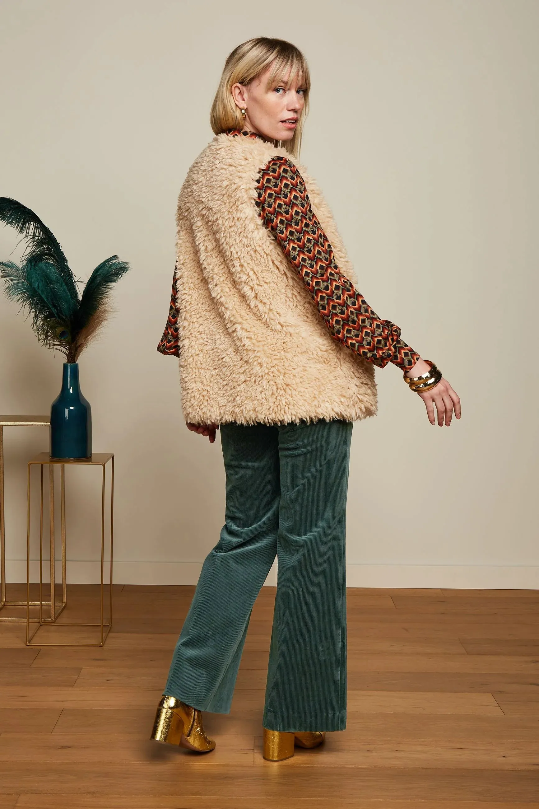 King Louie Cilla Gilet Boheme - Marzipan