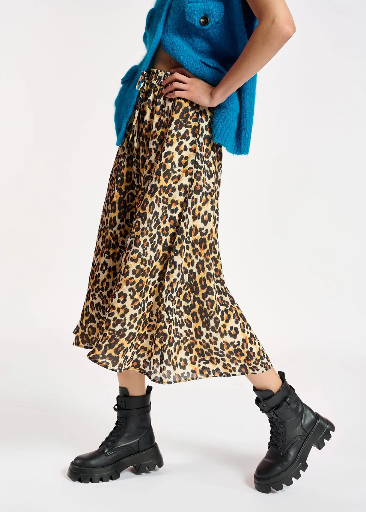 Leopard-print midi skirt