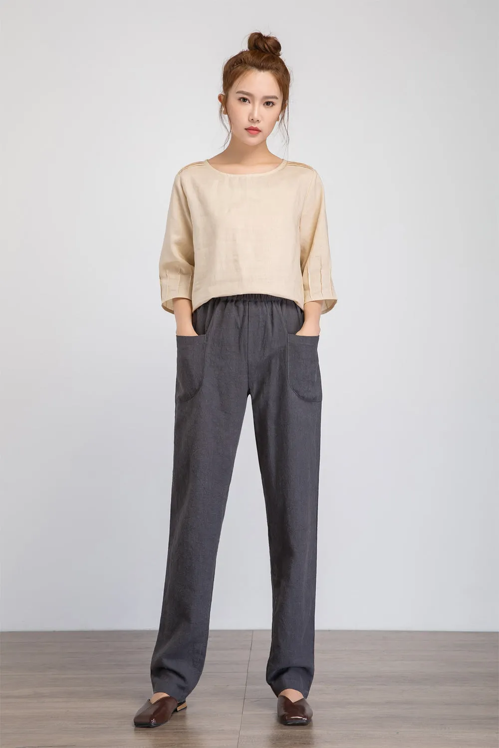 Loose fitting Womens grey linen pants with elastic waist 1930