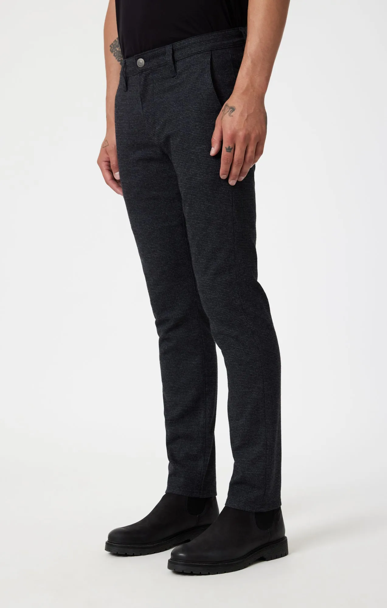 MILTON SLIM STRAIGHT CHINO IN NAVY HERRINGBONE