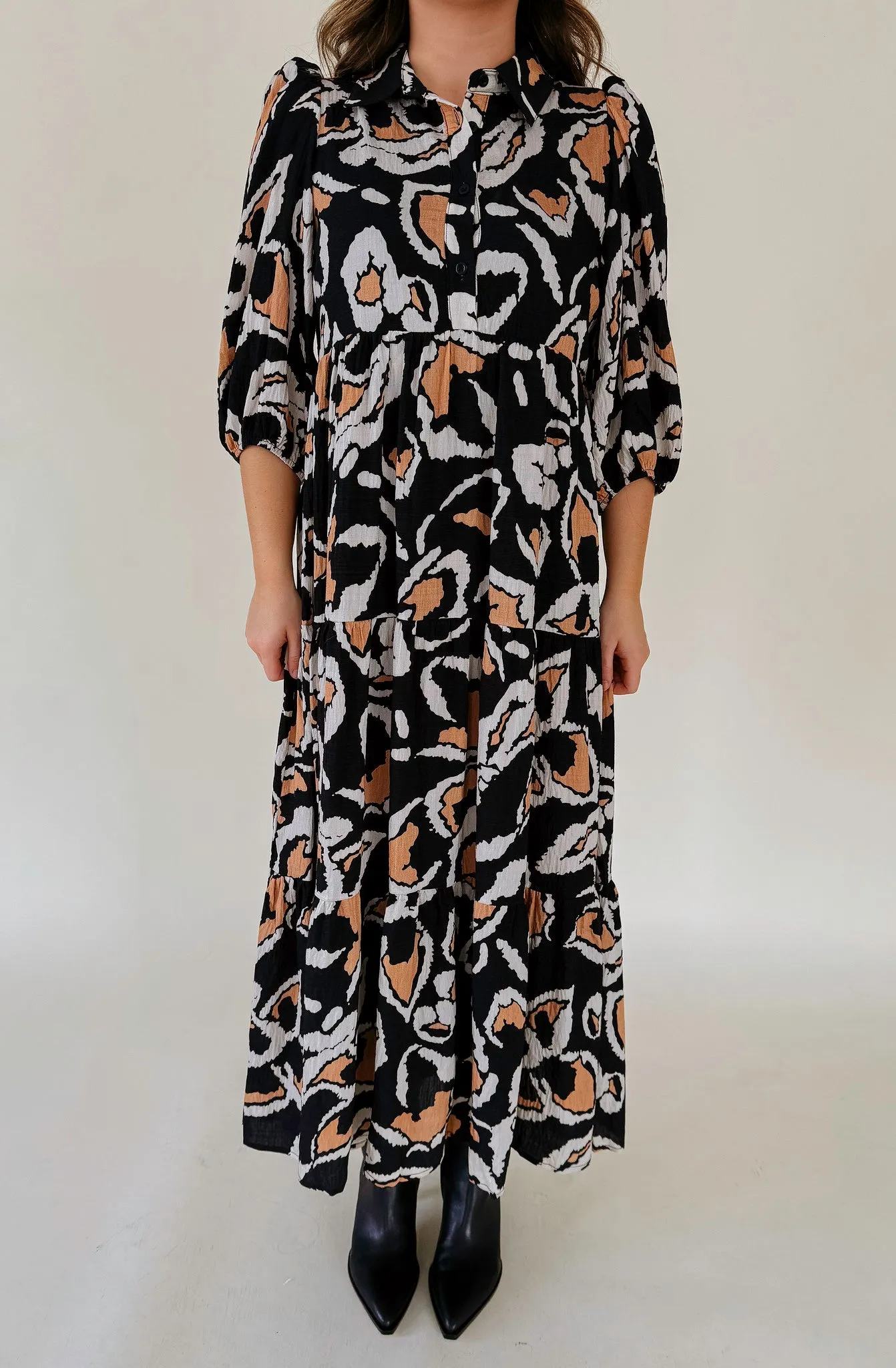 OUT OF THE WOODS FLORAL MIDI DRESS