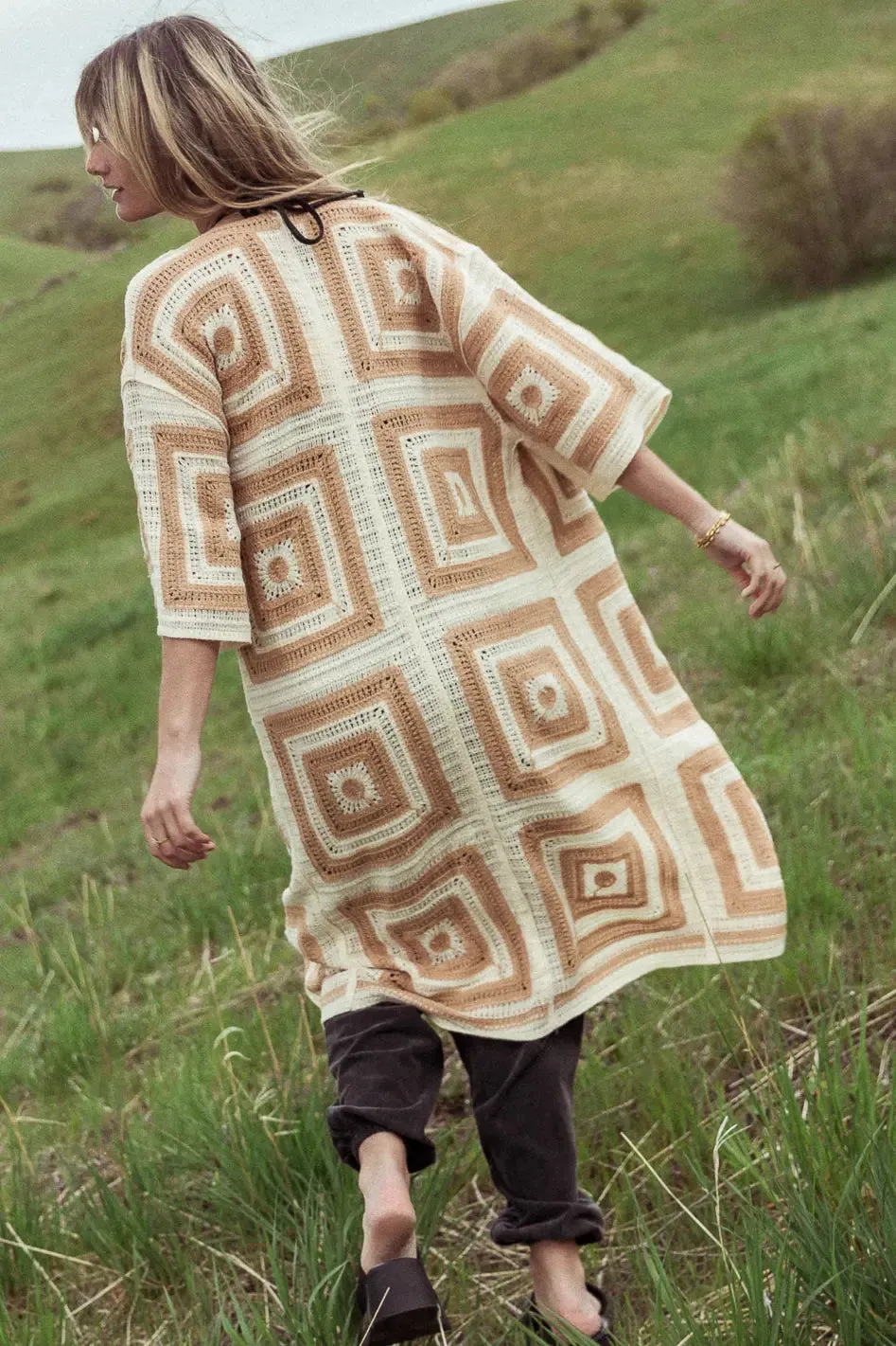 Regio Geometric Kimono in Beige - FINAL SALE