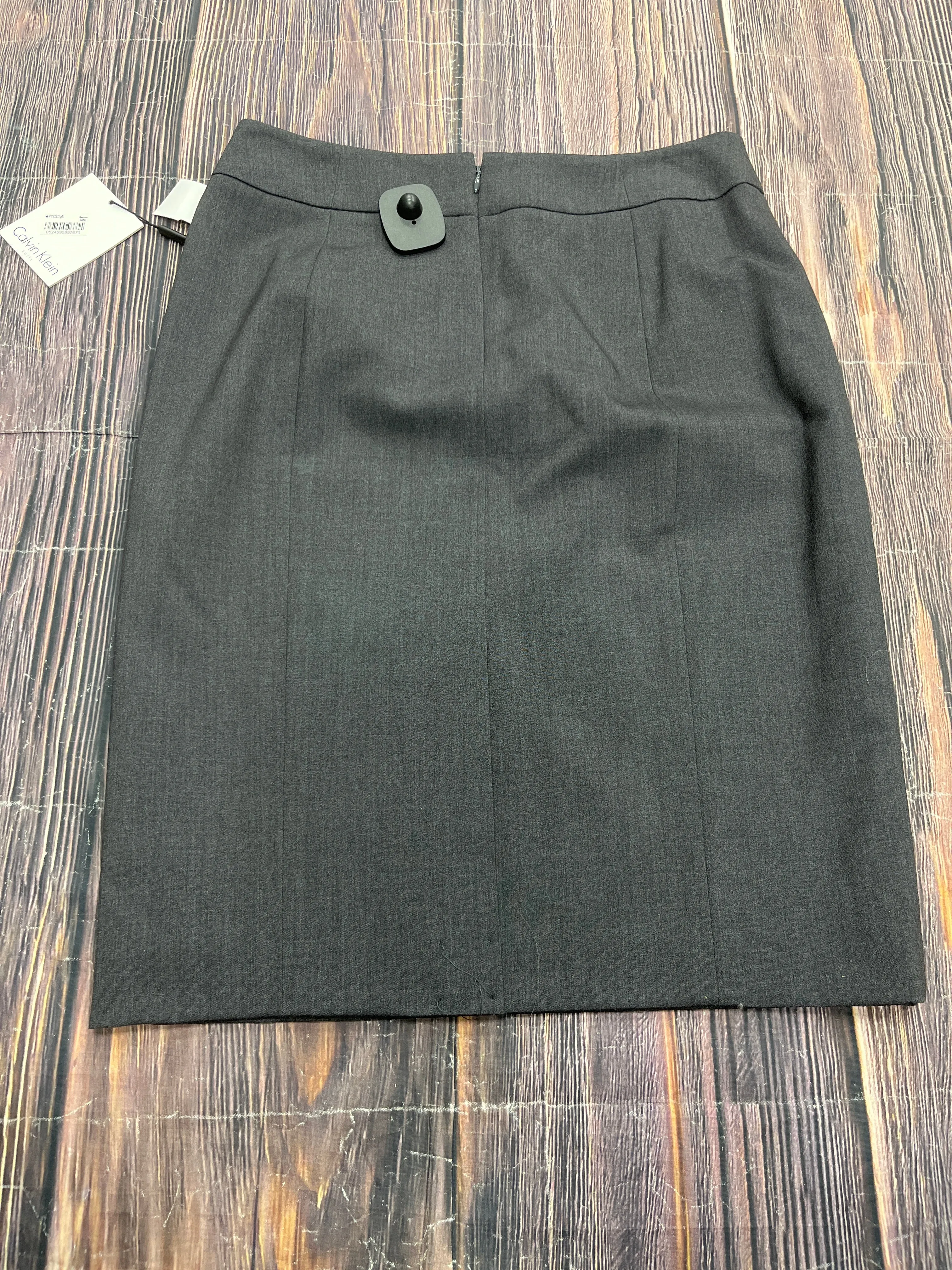 Skirt Midi By Calvin Klein In Grey, Size: 2