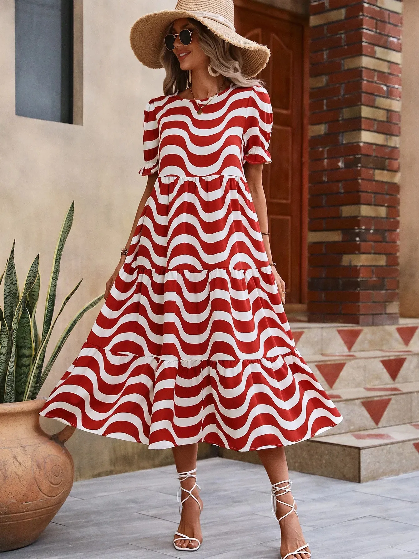 Wave Stripe Short Bubble Sleeves Skinny O-neck High Waist Midi Dress