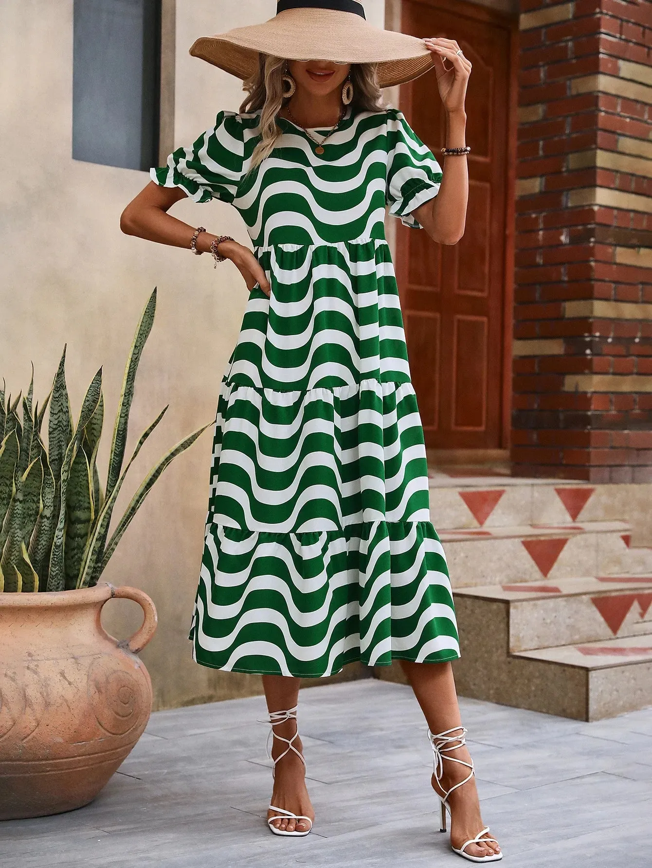 Wave Stripe Short Bubble Sleeves Skinny O-neck High Waist Midi Dress