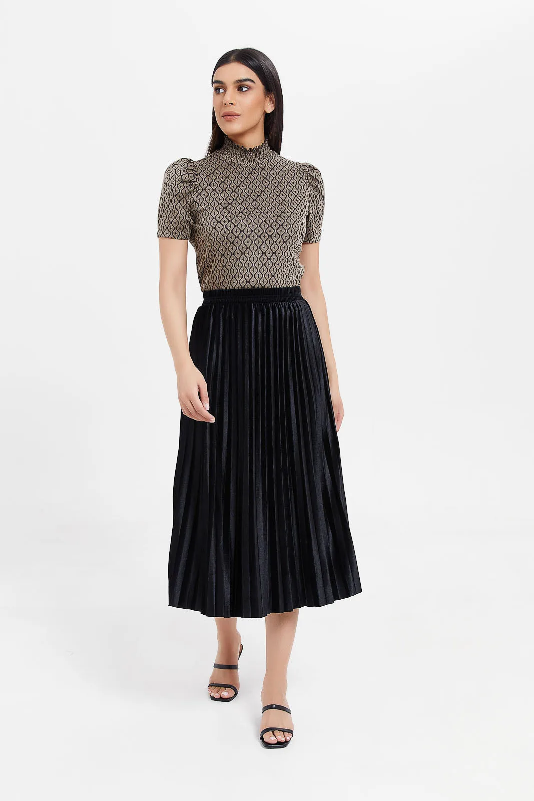 Women Black Velour Pleated Skirt